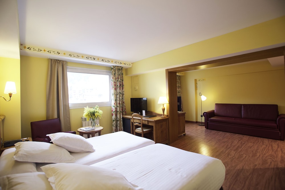 

Milano - Sant Pere - Ski Plaza Hotel & Wellness
