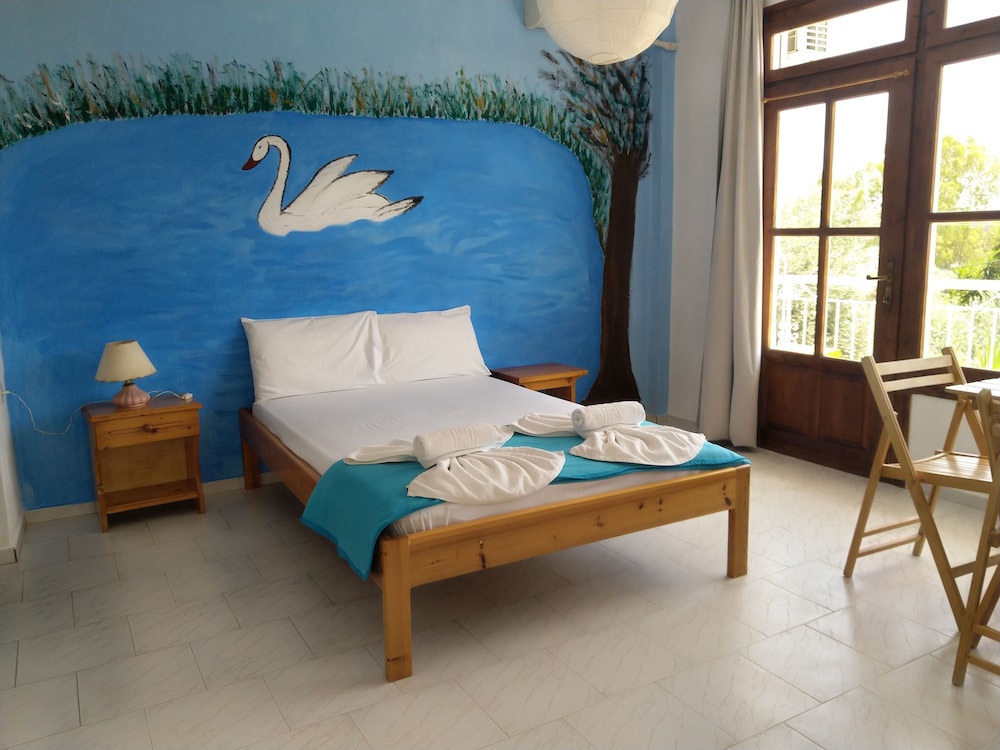 Amaranthos Skiathos View