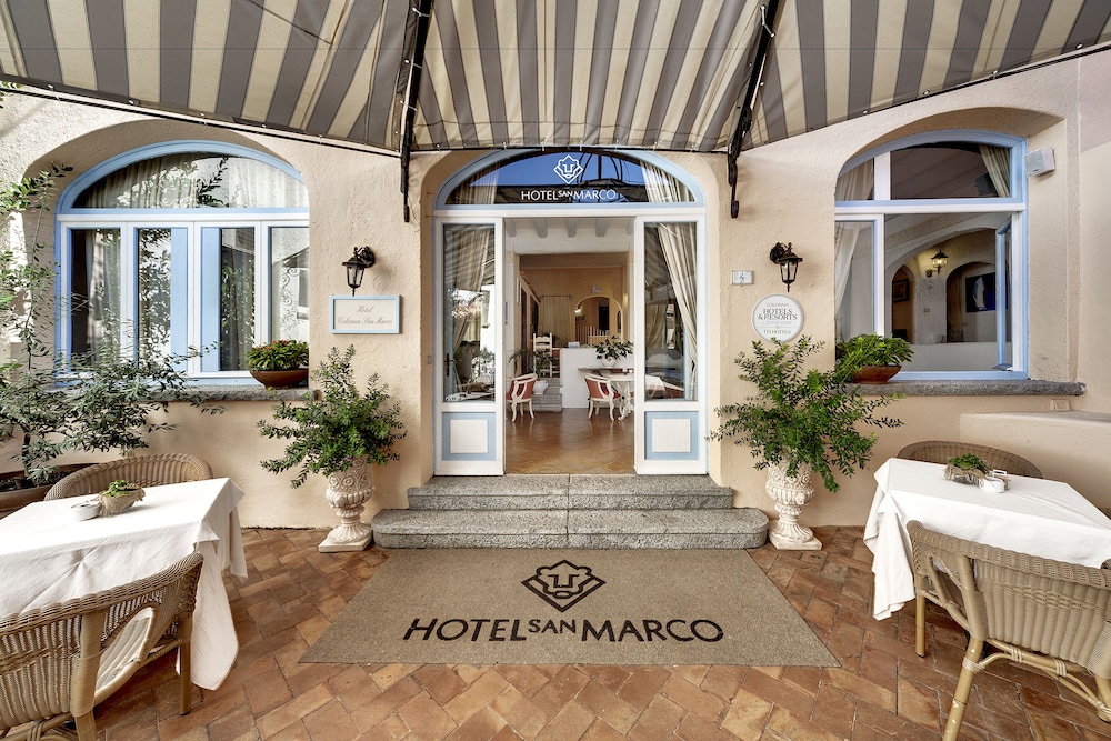 

Roma - Golfo Aranci - Hotel Colonna San Marco