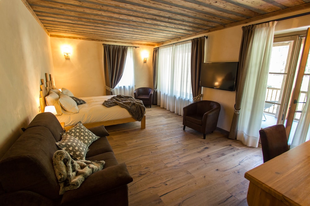 

Brindisi - Valle d'Aosta, Montagna Italia - Hotel Les Montagnards