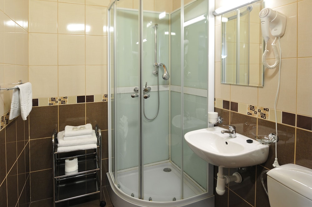 

Roma - Praga, Aeroporto Václav Havel - Hotel Wilhelm