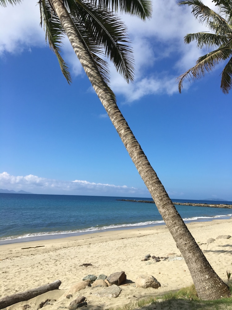 

Bologna - Pacific Harbour - The Pearl South Pacific Resort