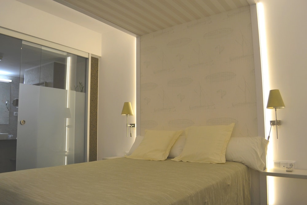 

Catania - San José de Sa Talaia - Hotel Marfil