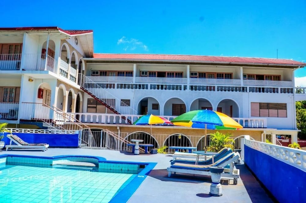 

Napoli - Ocho Rios - Marine View Hotel