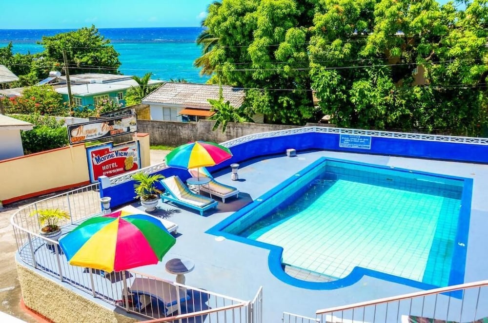 

Bari - Ocho Rios - Marine View Hotel