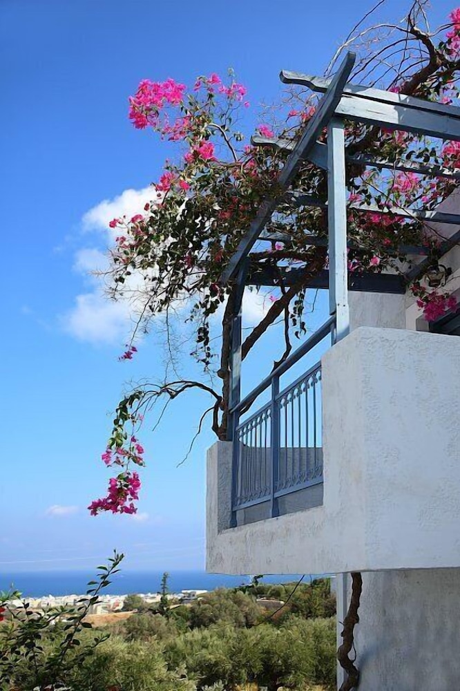 

Verona - Hersonissos - Stelva Villas