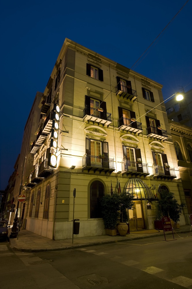 

Bologna - Mondello - Hotel Joli
