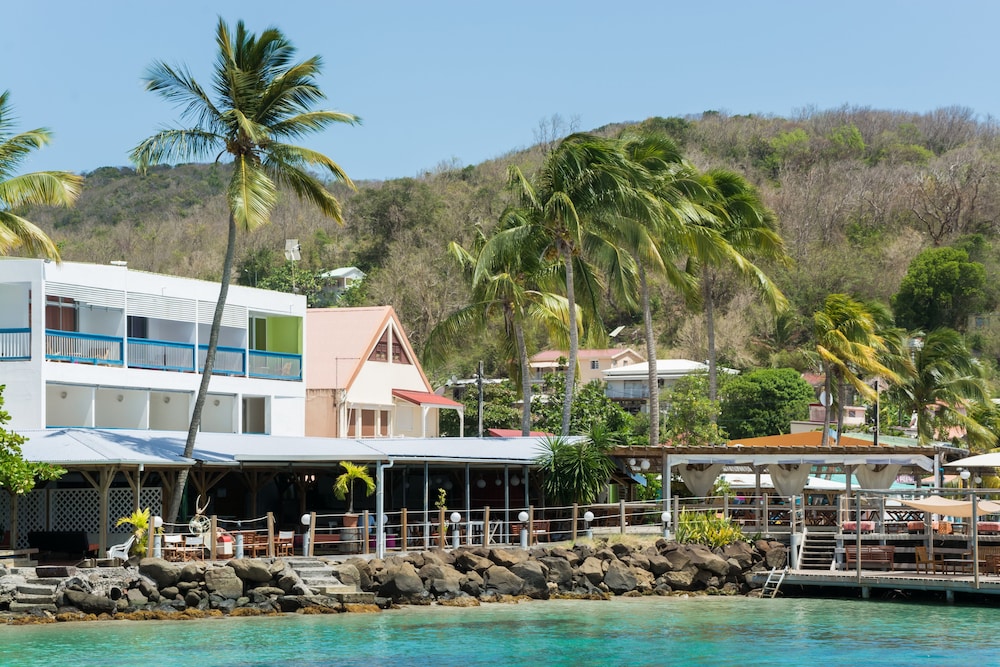 

Roma - Sainte-Anne - Hotel-Restaurant La Dunette