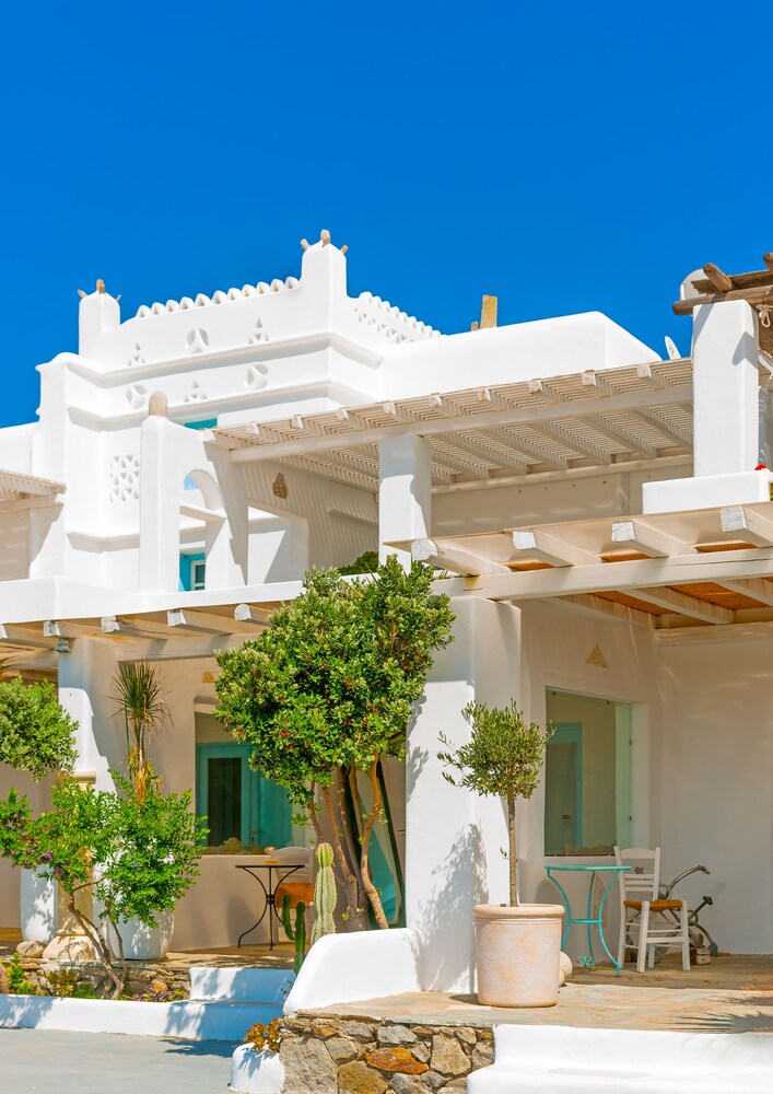 

Napoli - Mykonos, Isole Greche - Ornos Blue