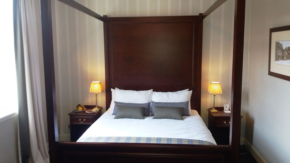 

Milano - Perth - Salutation Hotel