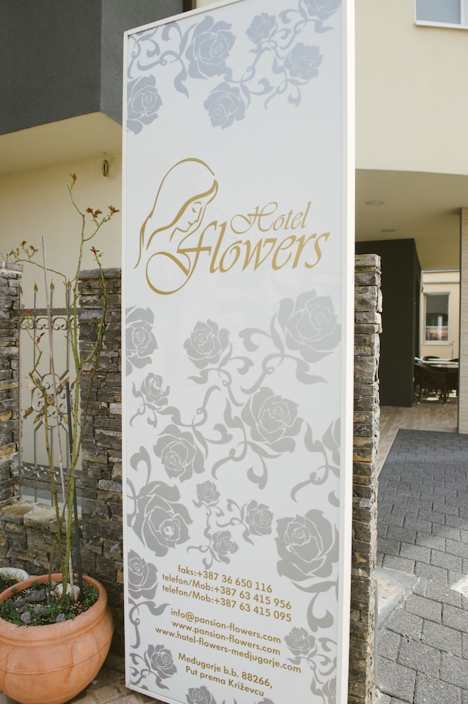 

Lamezia Terme - Međugorje - Hotel Flowers