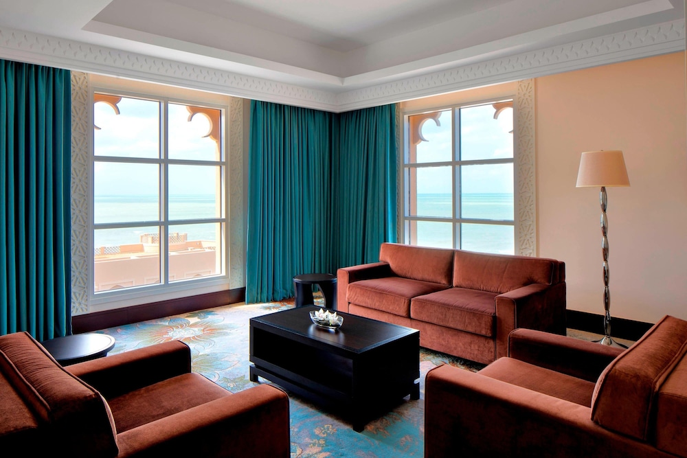 

Roma - Ajman - Sheraton Sharjah Beach Resort and Spa