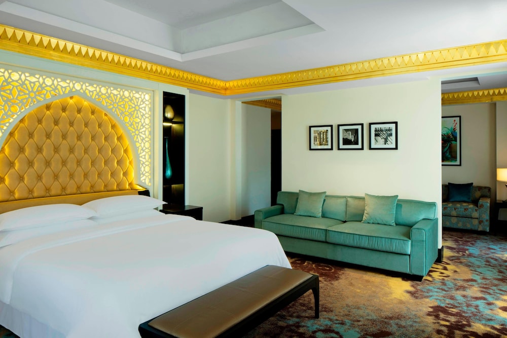 

Roma - Ajman - Sheraton Sharjah Beach Resort and Spa