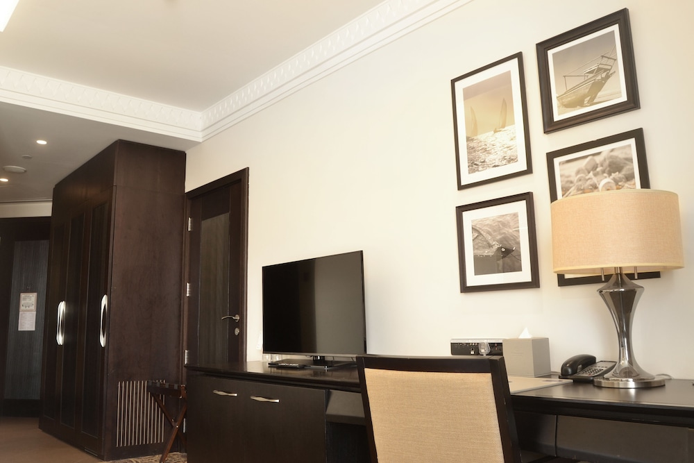 

Venezia - Ajman - Sheraton Sharjah Beach Resort and Spa