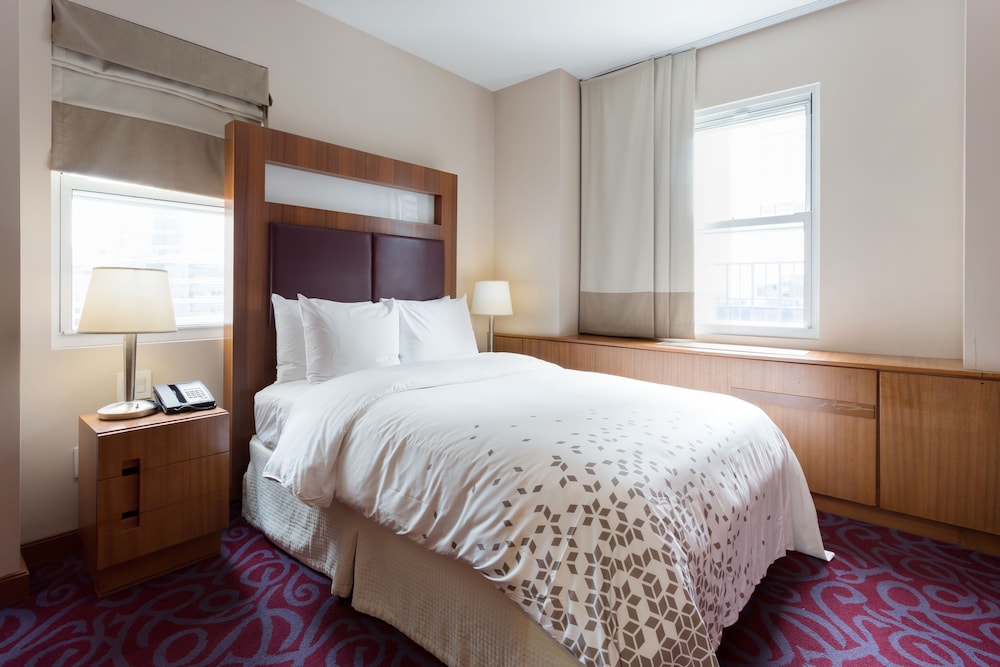

Napoli - New York - Aeroporto La Guardia - Hotel 57 by LuxUrban