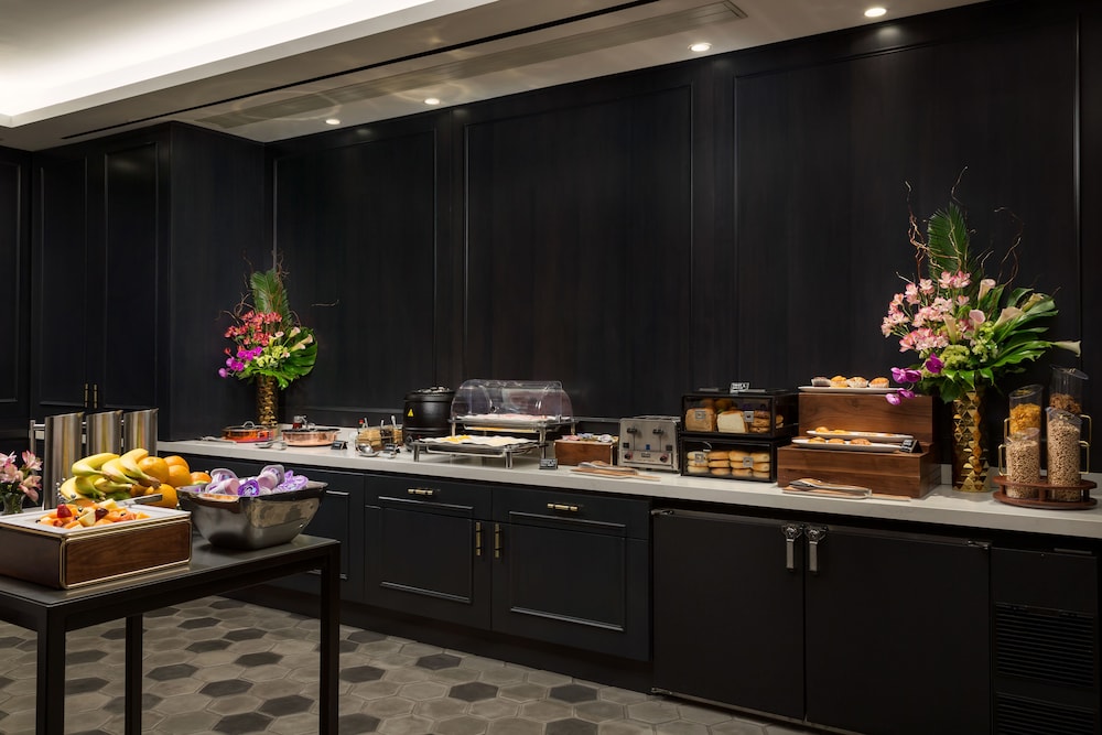 

Bologna - New York - Aeroporto La Guardia - Hotel 57 by LuxUrban