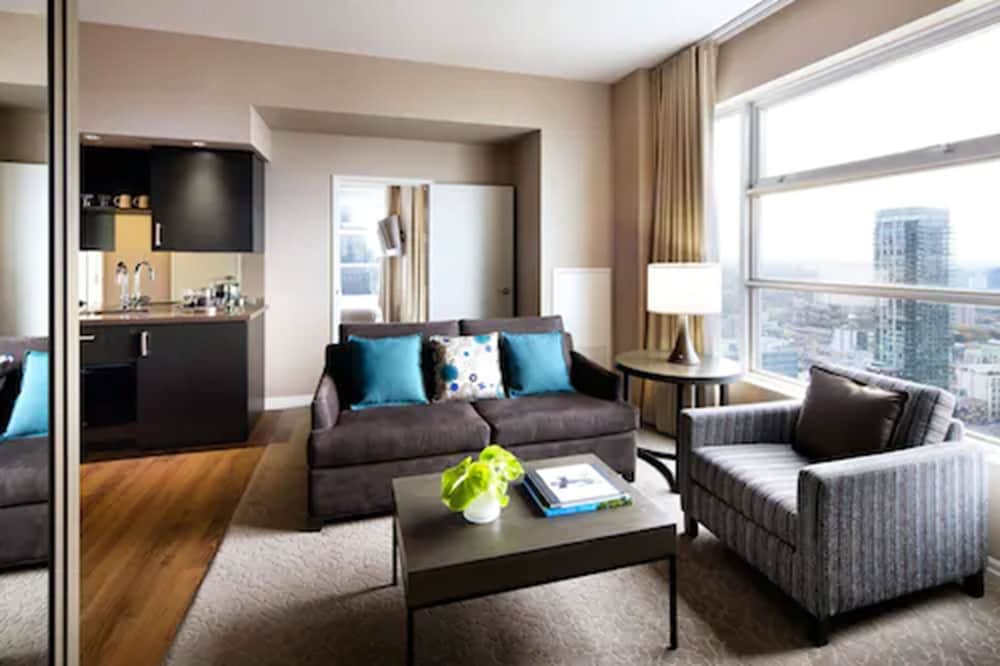 

Venezia - Toronto - One King West Hotel and Residence