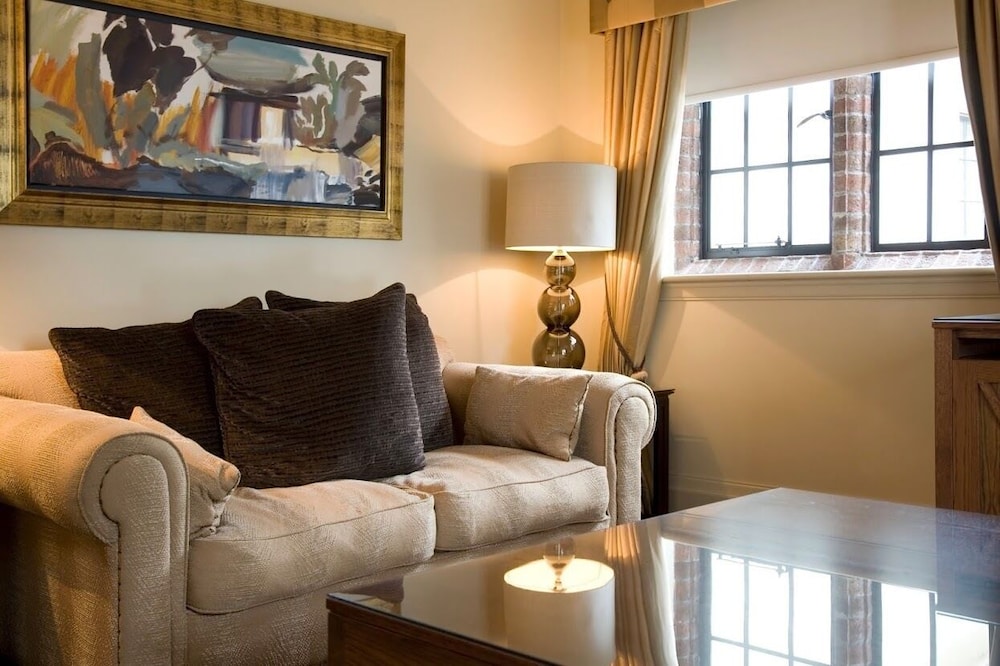 

Milano - Ayr - Western House Hotel
