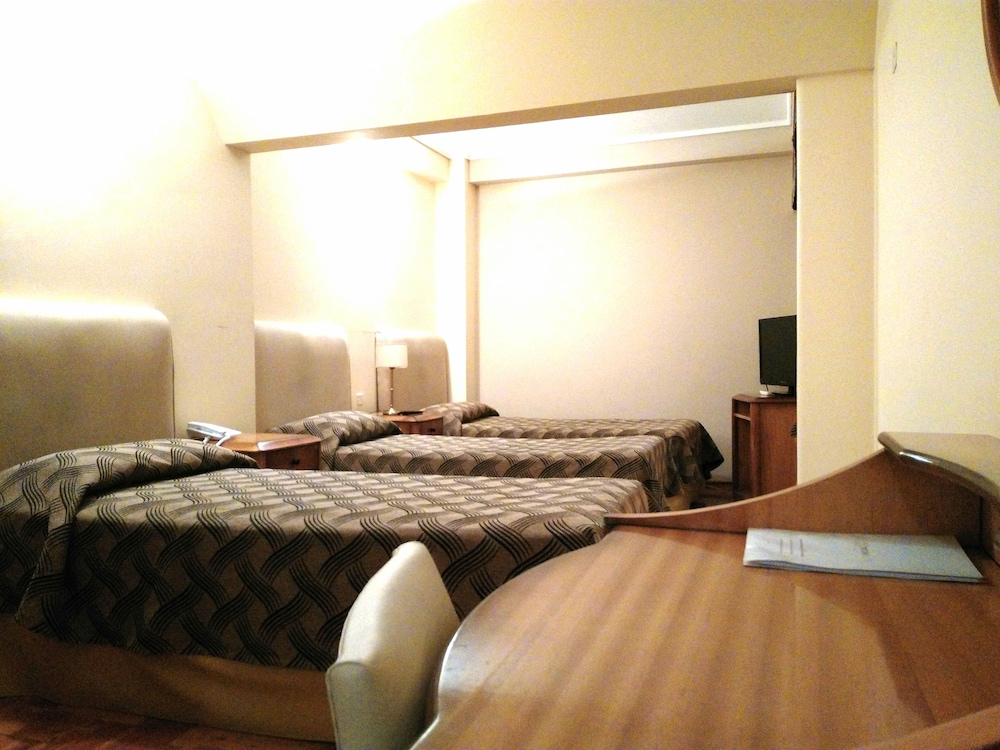 

Roma - Buenos Aires - Tritone Hotel