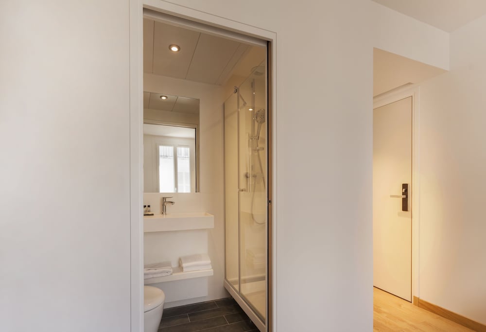 

Milano - Levallois-Perret - Hôtel Le Mireille