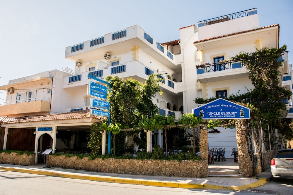 

Venezia - Heraklion - Uncle George Holiday Apts by Estia