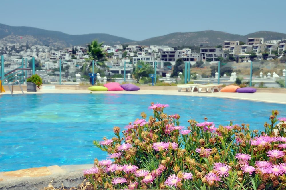 

Bologna - Bitez - Aparthotel Siesta Beach Bodrum