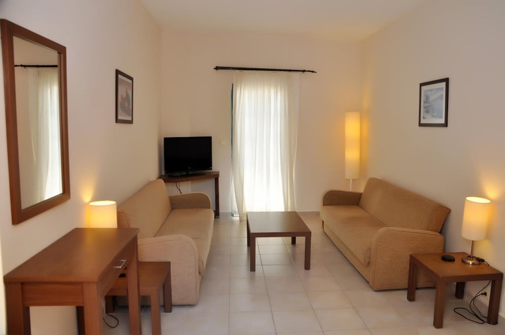 

Catania - Bodrum - Aparthotel Siesta Beach Bodrum
