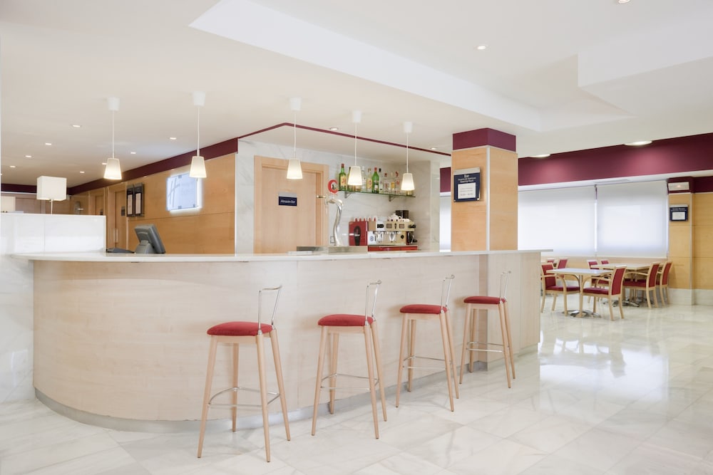 

Milano - Alcobendas - Holiday Inn Express Madrid - Alcobendas