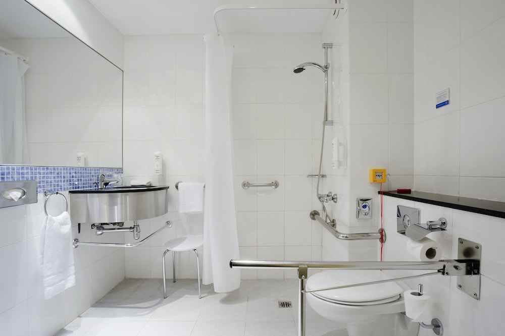 

Milano - Alcobendas - Holiday Inn Express MADRID - ALCOBENDAS