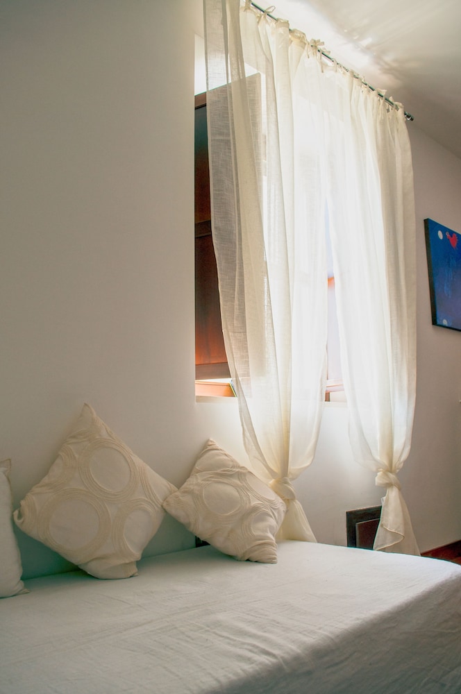

Bologna - Cetara - Residence Zelzar