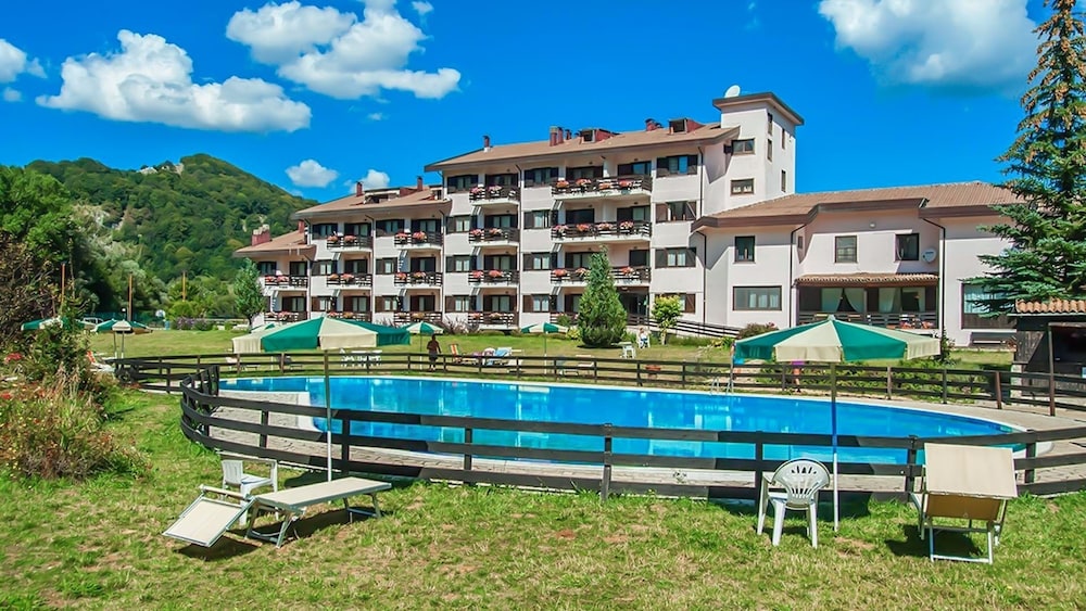 

Roma - Opi - Hotel Verdeneve