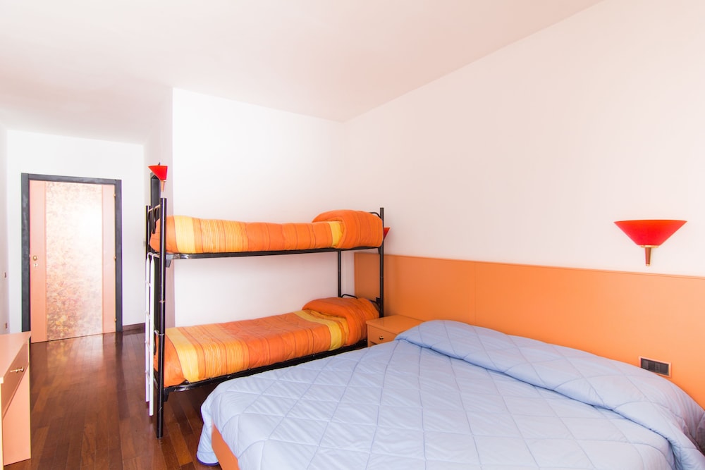 

Roma - Pescasseroli - Hotel Verdeneve