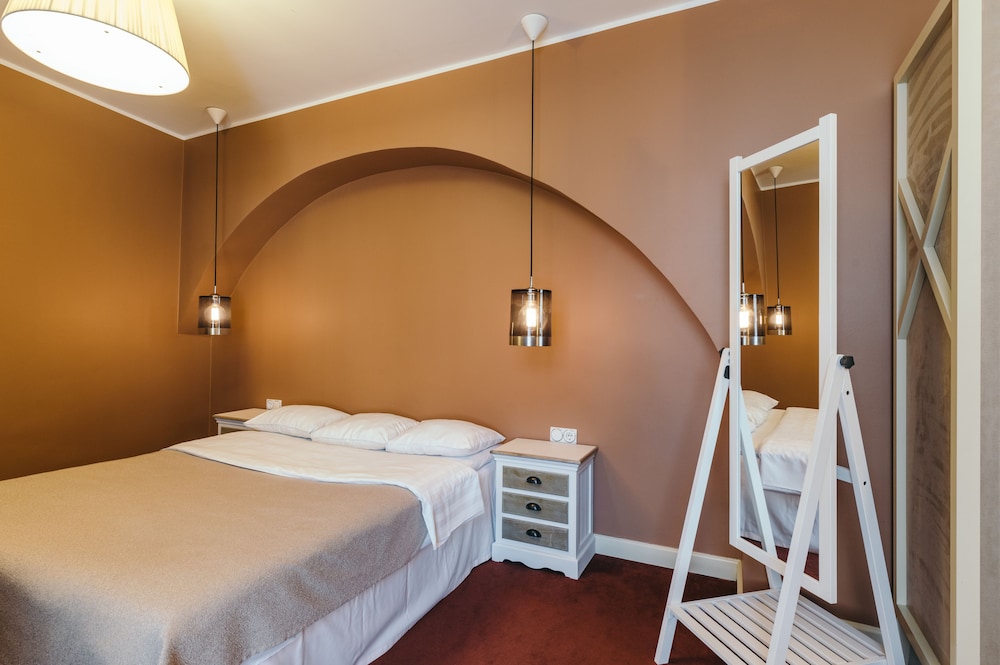 

Roma - Tallinn - Merchants House Hotel