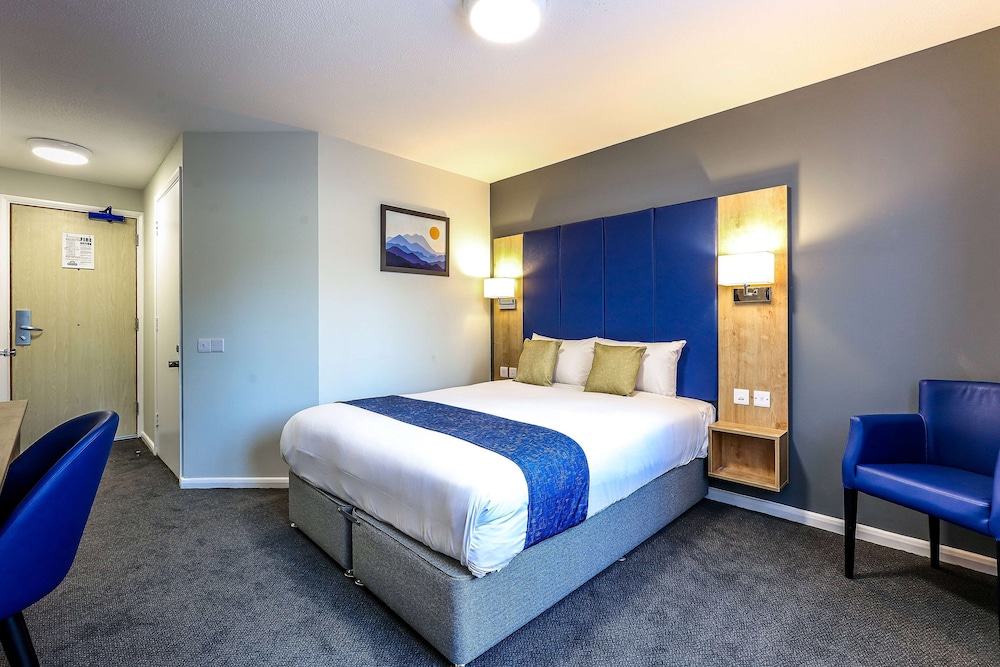 

Pisa - Stansted - Days Inn By Wyndham London Stansted Airport