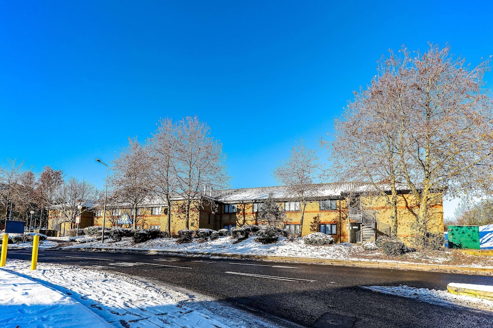 

Perugia - Stansted - Days Inn By Wyndham London Stansted Airport