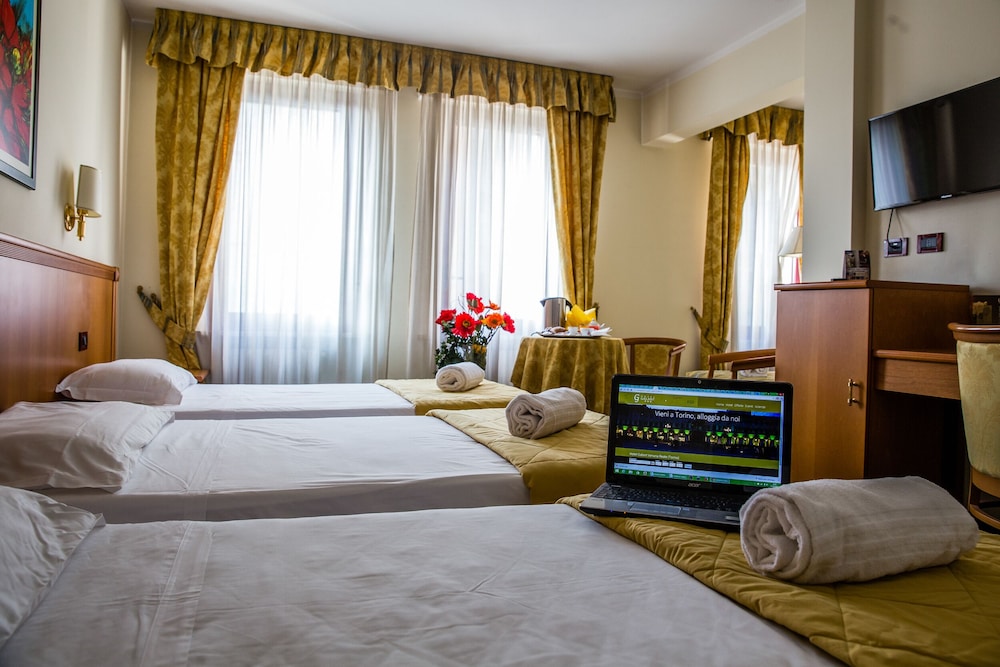 

Roma - Caselle Torinese - Hotel Galant