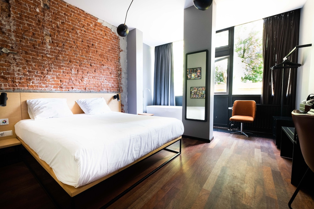 

Milano - Duivendrecht - The Arcade Hotel Amsterdam