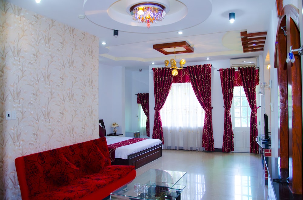 

Bologna - Danang - Salina Hotel