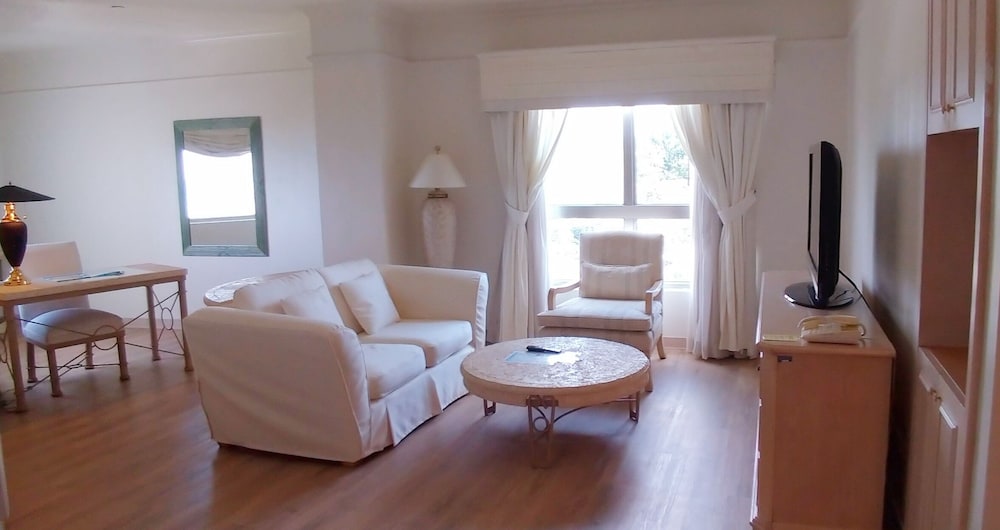 

Milano - Koror - Palasia Hotel Palau