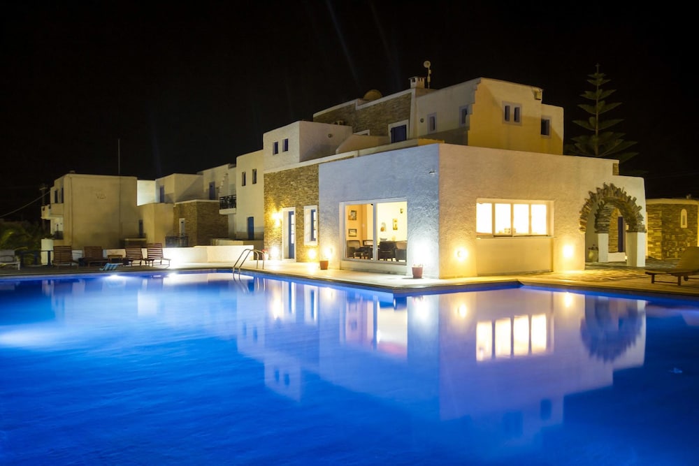 

Venezia - Stelida - Naxos Holidays