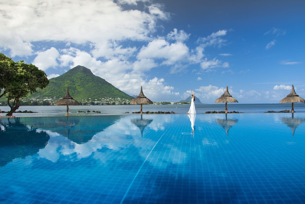 

Milano - Black River - Sands Suites Resort & Spa