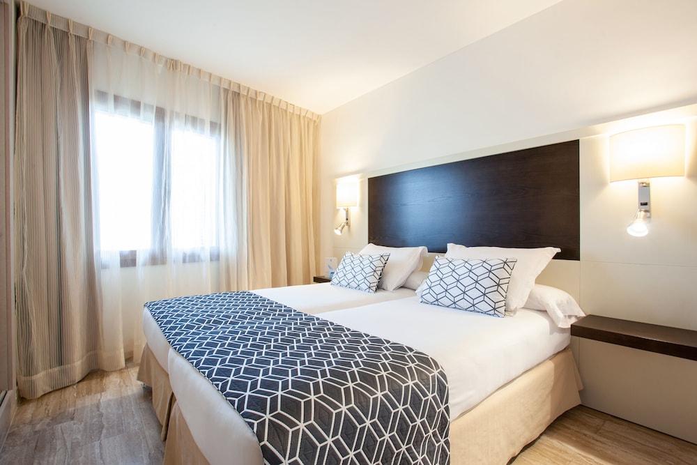 

Milano - Puerto De Alcudia, Mallorca - Grupotel Los Príncipes & Spa