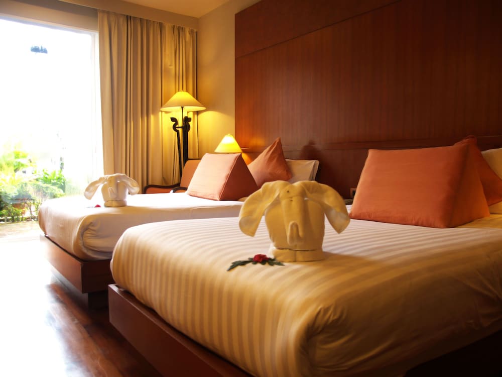 

Verona - Ban Pa Khlok - Mission Hills Phuket Golf Resort-SHA Extra Plus