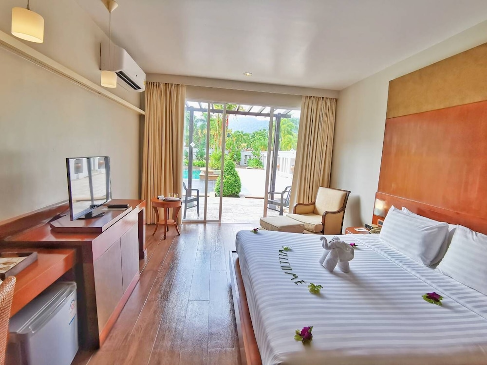 

Palermo - Ban Pa Khlok - Mission Hills Phuket Golf Resort-SHA Extra Plus