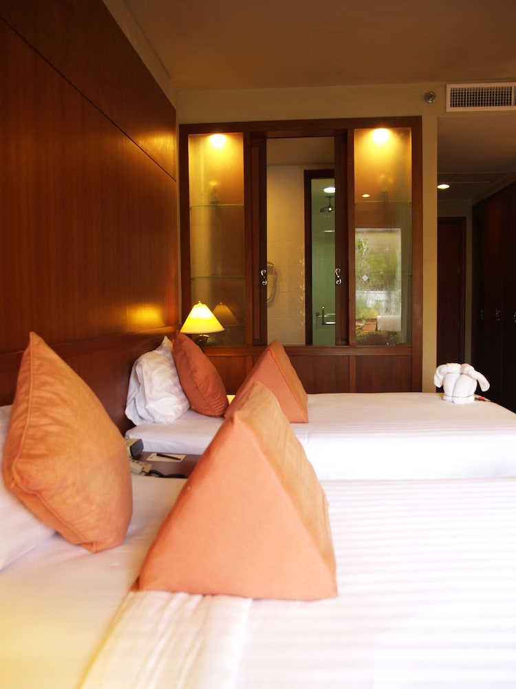 

Palermo - Ban Pa Khlok - Mission Hills Phuket Golf Resort-SHA Extra Plus