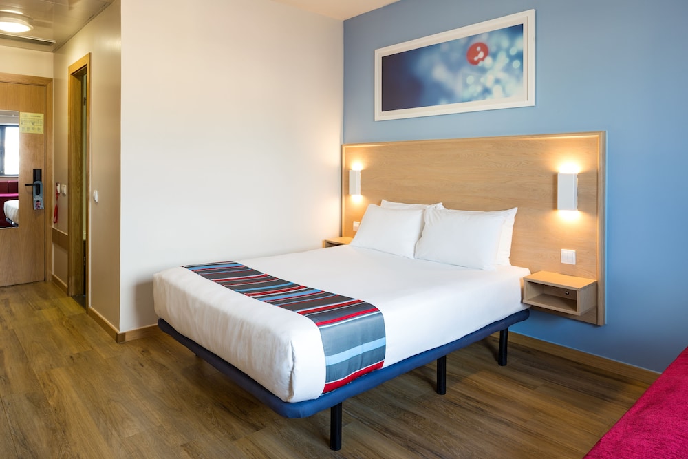 

Bologna - Hospitalet de Llobregat - Hotel Travelodge Barcelona Fira