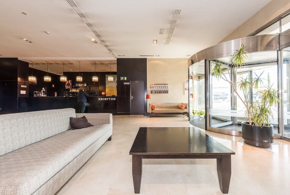 

Olbia - Madrid - Hotel Mercader