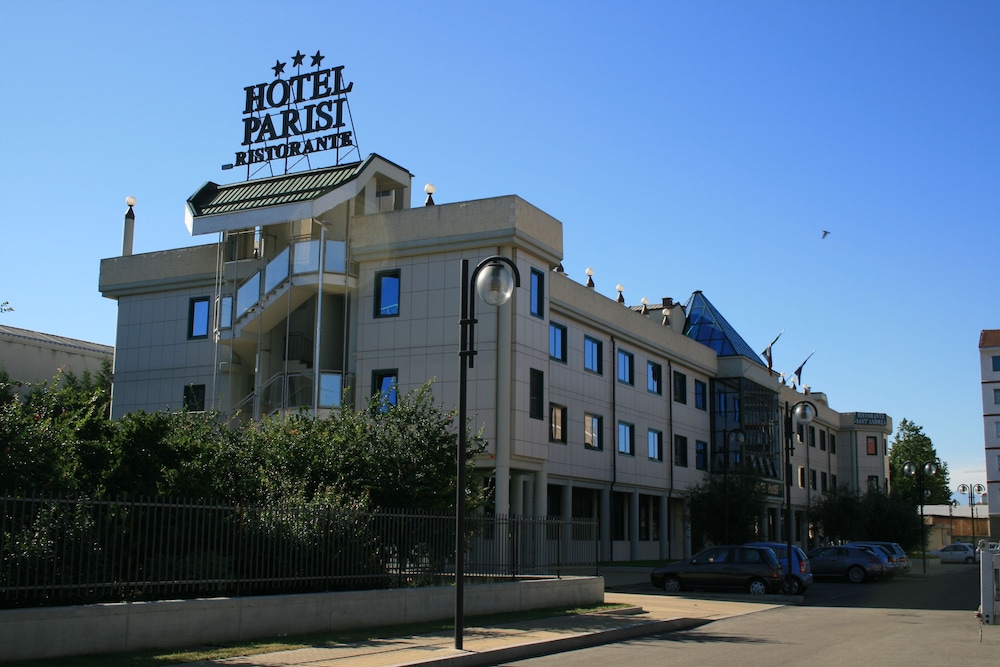 

Lamezia Terme - Torino - Hotel Parisi