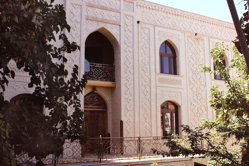

Milano - Samarkand - L'Argamak