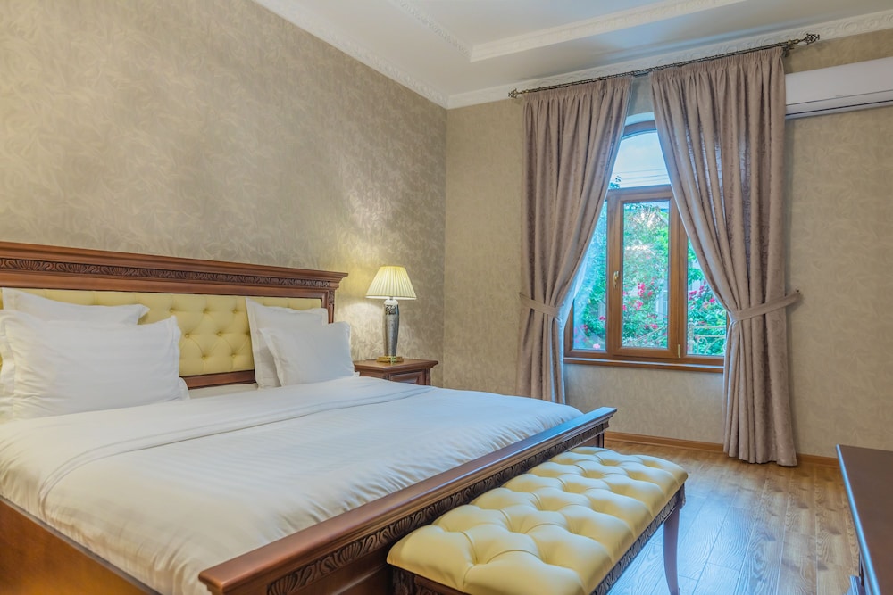 

Milano - Samarkand - L'Argamak Hotel
